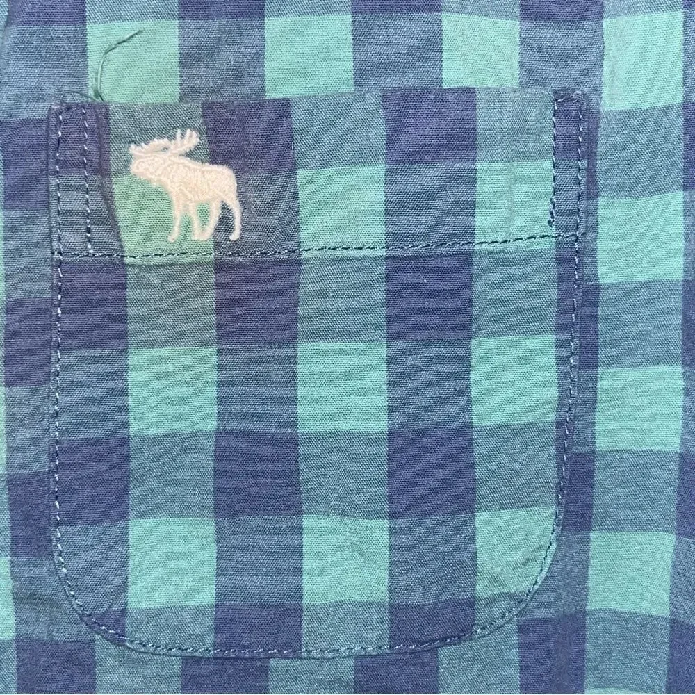 Abercrombie Blue & Turquoise Plaid Short Sleeve Button Down Shirt